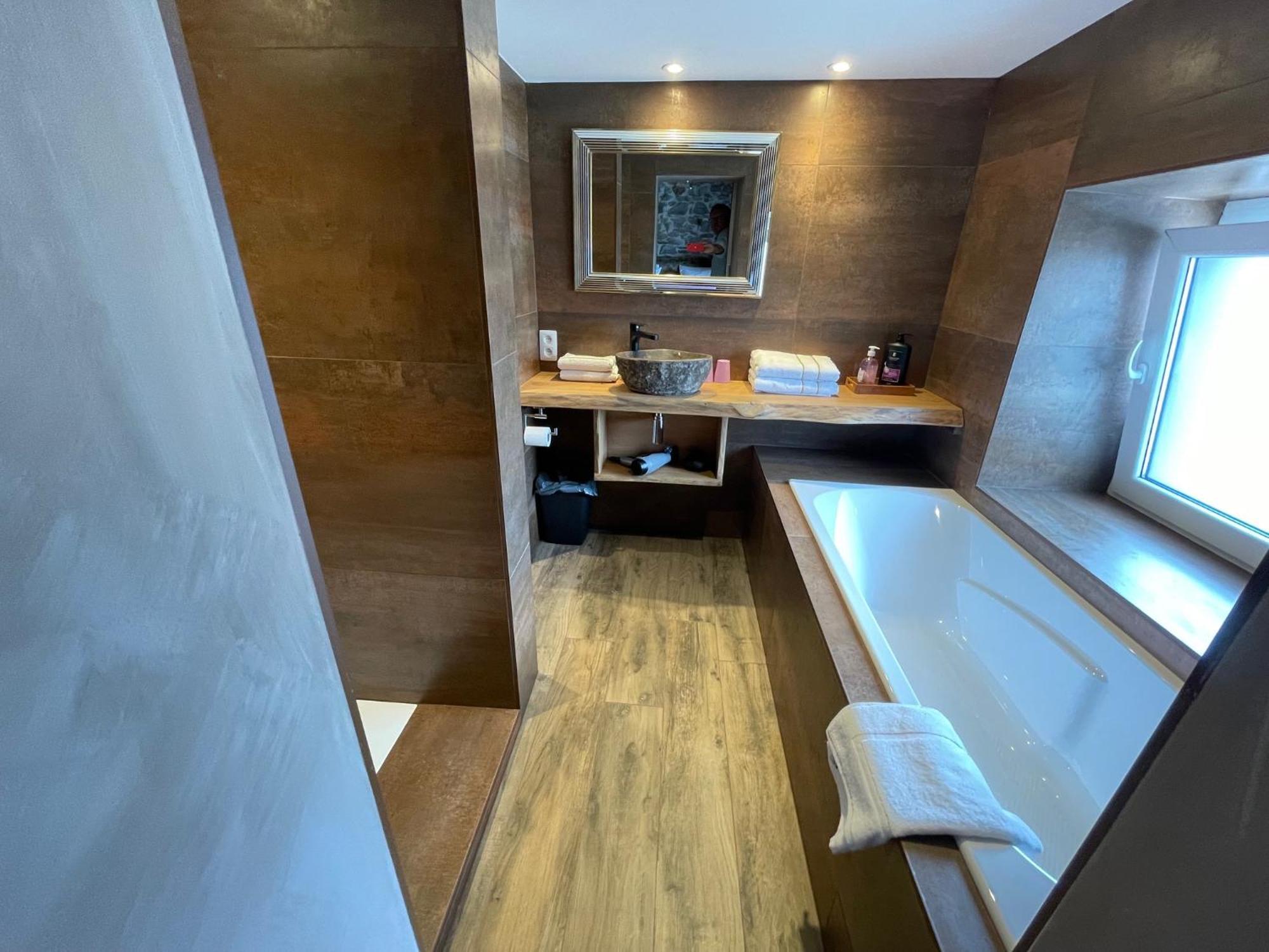 Les Chambres De Laurette Spa Kültér fotó