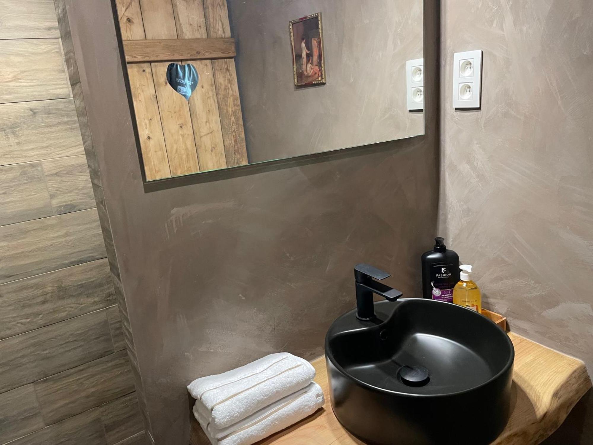 Les Chambres De Laurette Spa Kültér fotó